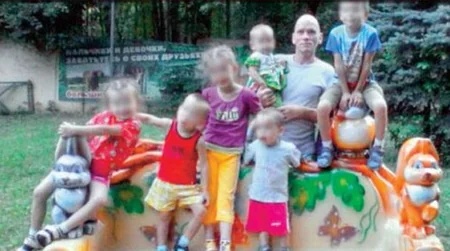 Rusiyada 6 övladı və keçmiş arvadını öldürən şəxsin başqa cinayət əməlləri də üzə çıxıb