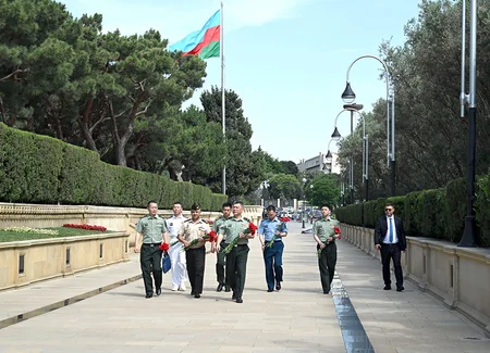 Azerbaijan and China discuss military collaboration