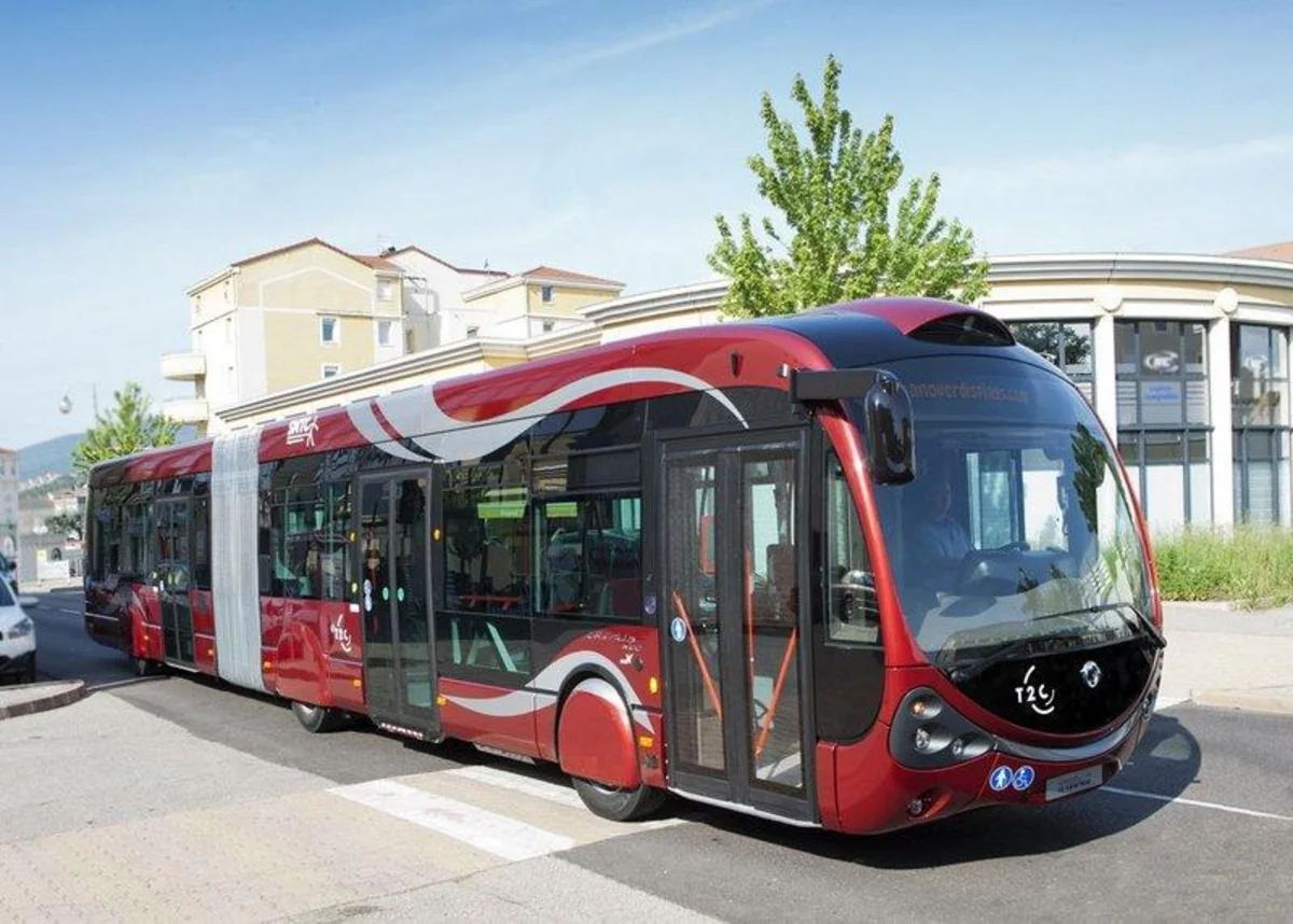 New passenger buses delivered to Baku