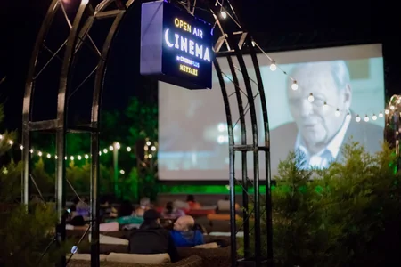 “CinemaPlus” açıq havada yeni kinoteatr açdı