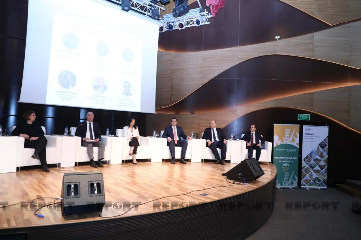 Beynəlxalq Abidələr və Tarixi Yerlər Gününə həsr olunan forum keçirilib