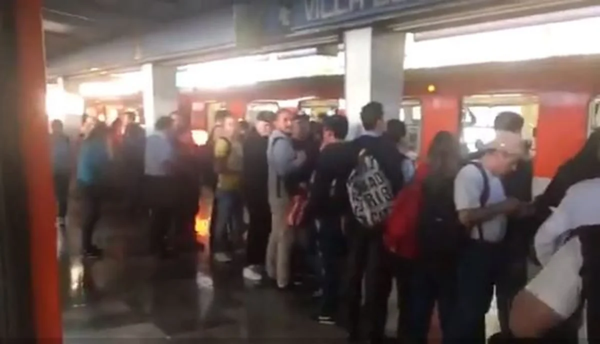 Meksikada zəlzələ metronun işində nasazlıq yaradıb - VİDEO