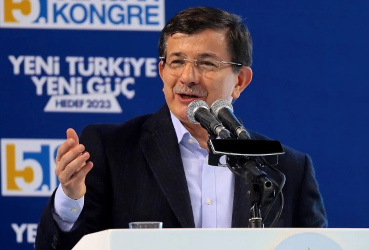 ​Davudoğlu: “Biz erməni lobbisinə boyun əyməyəcəyik!”