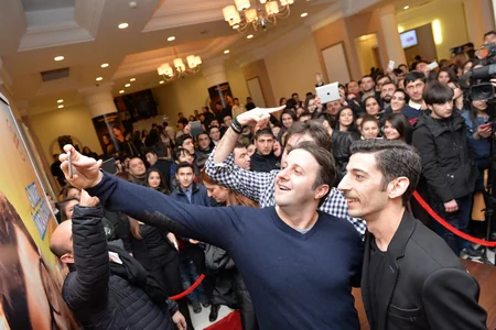“Yapışık kardeşler filminin qala gecəsi keçirilib - FOTO