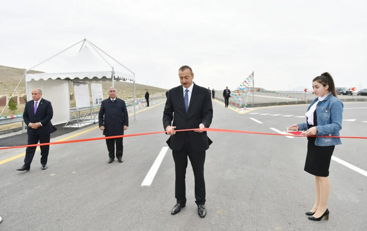 Prezident İlham Əliyev Qobustan rayonuna səfərə gedib