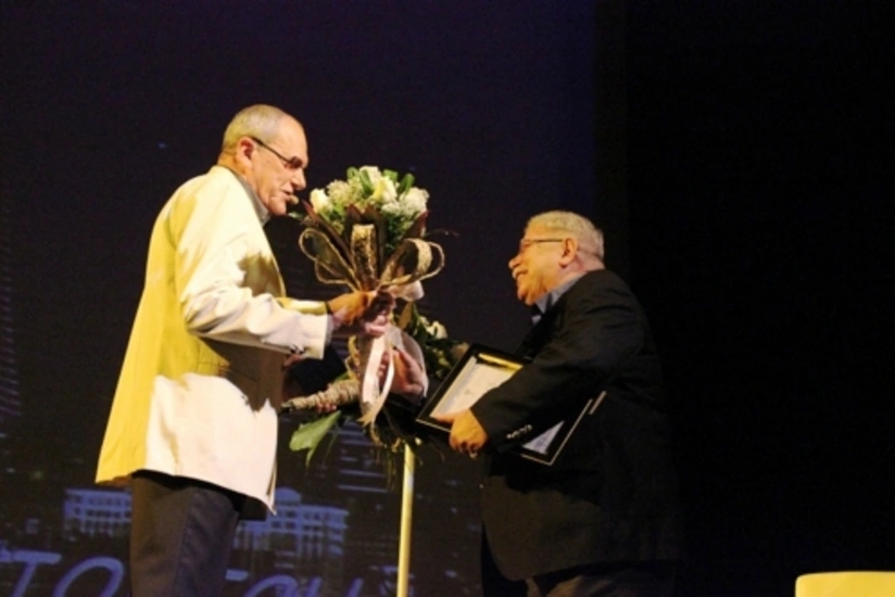 Emmanuil Vitorqana Fəxri mədəniyyət işçisi döş nişanı təqdim edilib