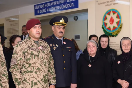 Şəkidə şəhid Elçin Nadirovun xatirə lövhəsinin açılışı olub