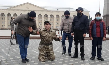 Gəncədə şəhidlərin xatirəsi anılıb