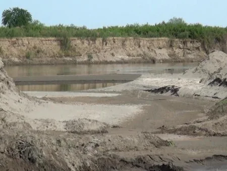 ​Araz çayında su azalıb - FOTO