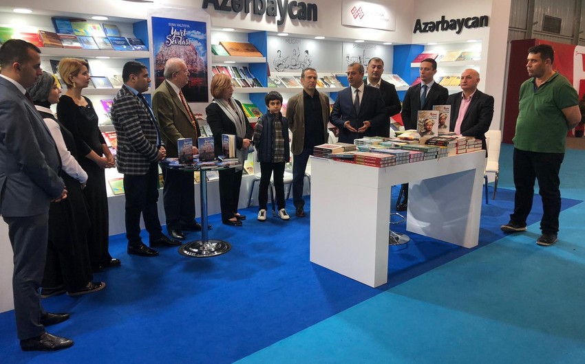 İstanbulda “Yurt sevdası” kitabının təqdimatı olub