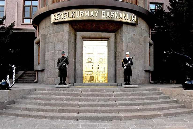 ​Türkiyədə 1389 hərbi qulluqçu Silahlı Qüvvələrdən xaric edilib