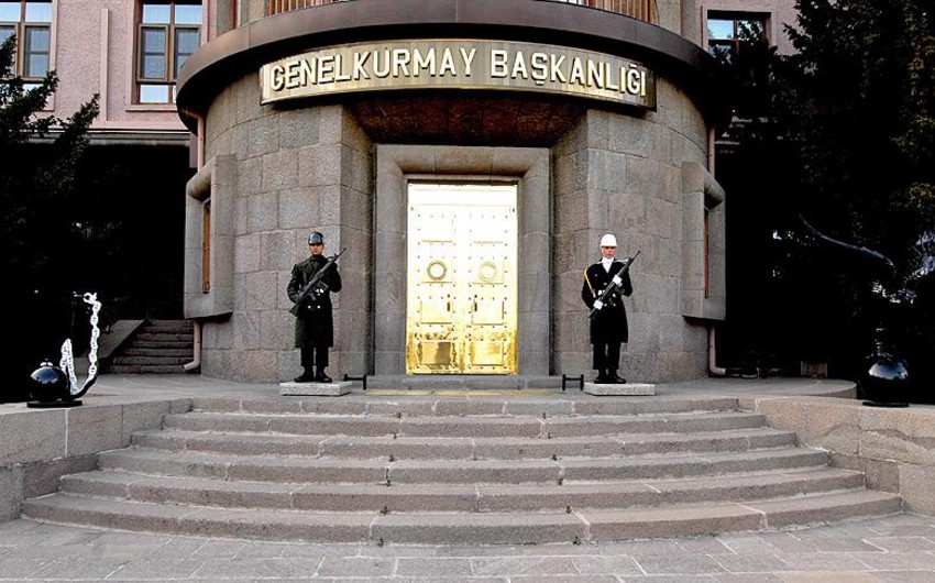 ​Türkiyədə 1389 hərbi qulluqçu Silahlı Qüvvələrdən xaric edilib