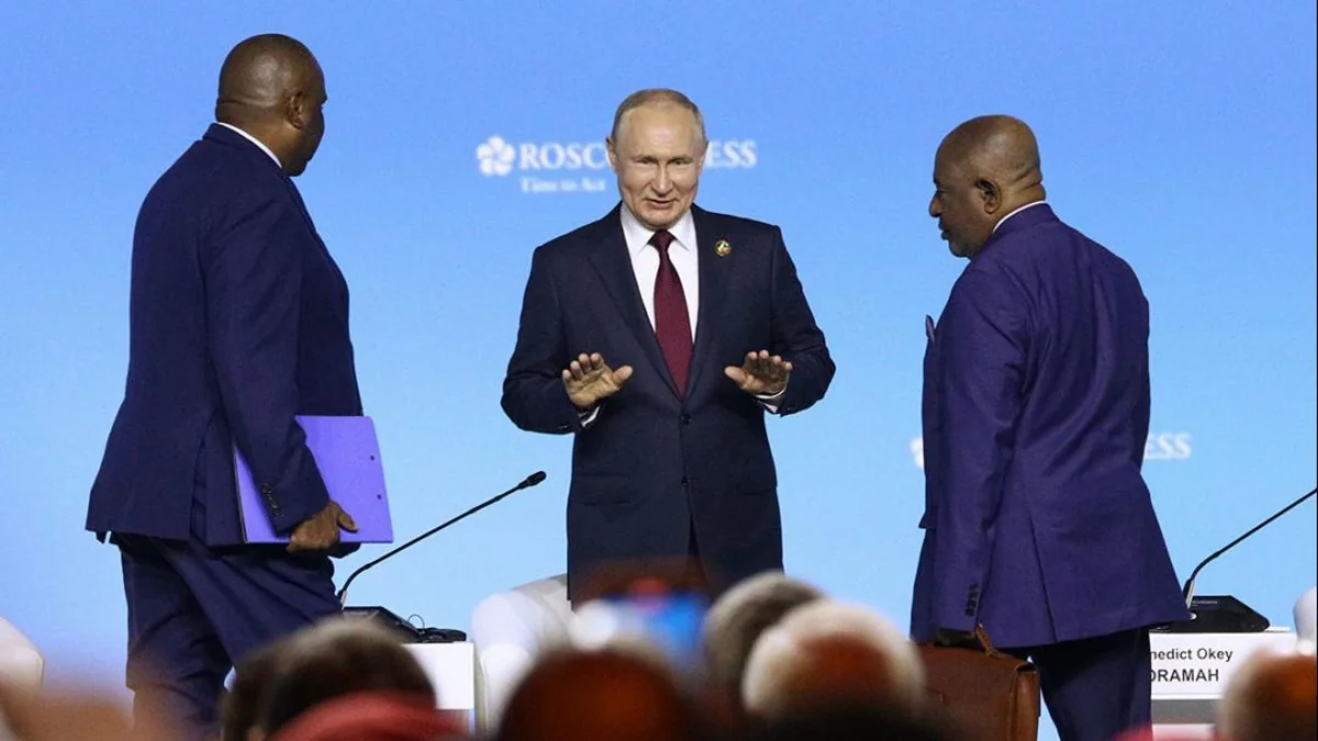 Путин ответил на вопрос, не 37-й ли год у нас