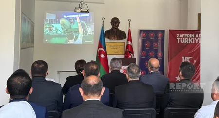 Gəncədə Türkiyənin Demokratiya və Milli Birlik Günü ilə bağlı tədbir keçirilib