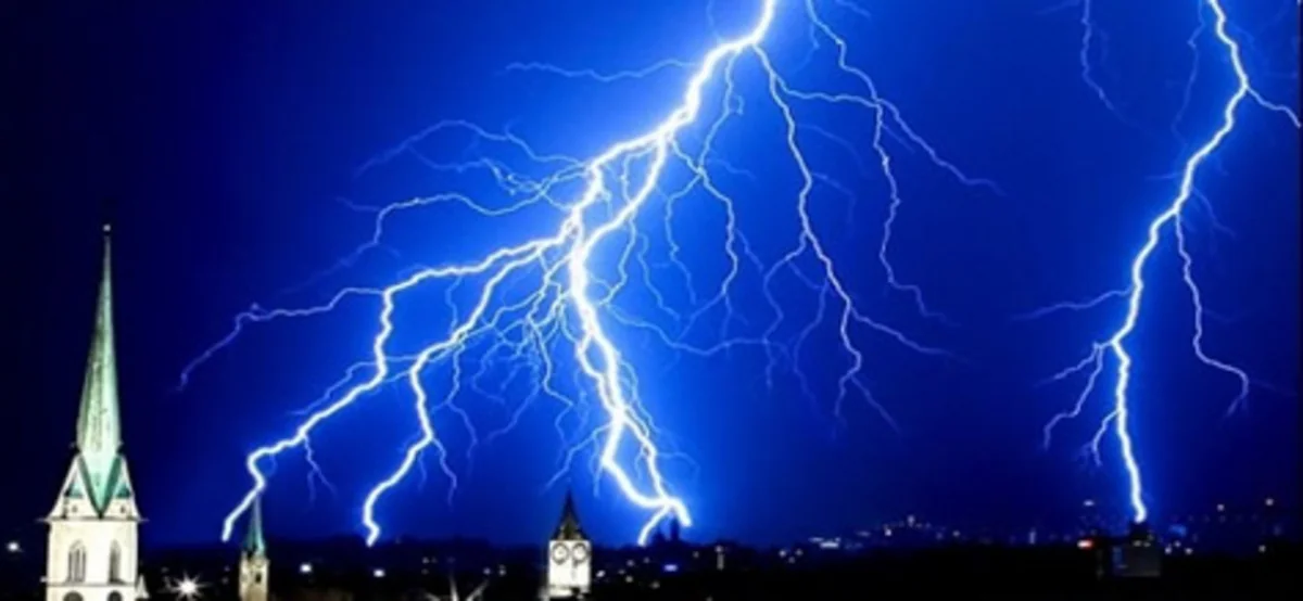 Nyu-Yorkda 6 nəfər ildırımvurmadan xəsarət alıb