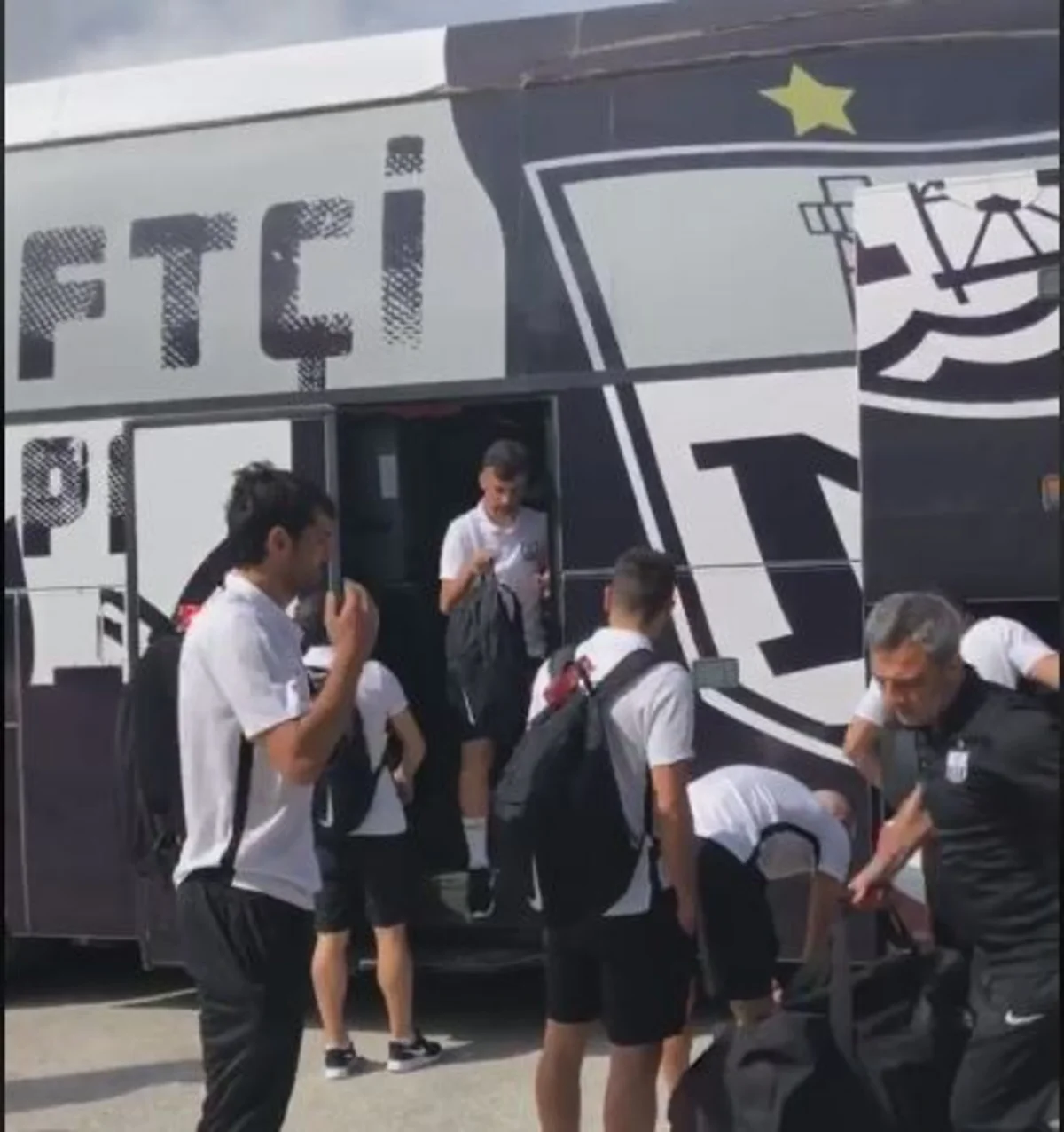 Neftçi Avropa Liqasına hazırlığın Türkiyə mərhələsinə başlayıb