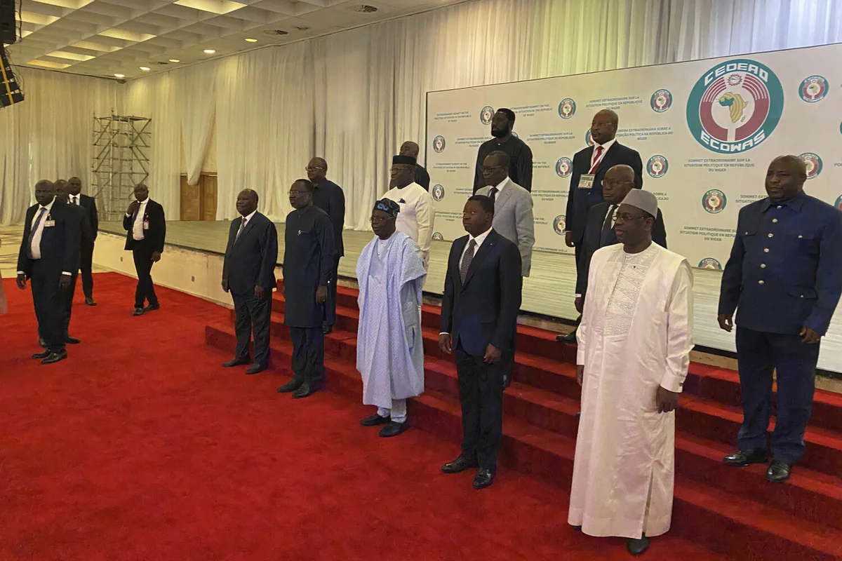 Qərbi Afrika ölkələri arasında Nigerə hərbi müdaxilə ilə bağlı fikir ayrılığı mövcuddur