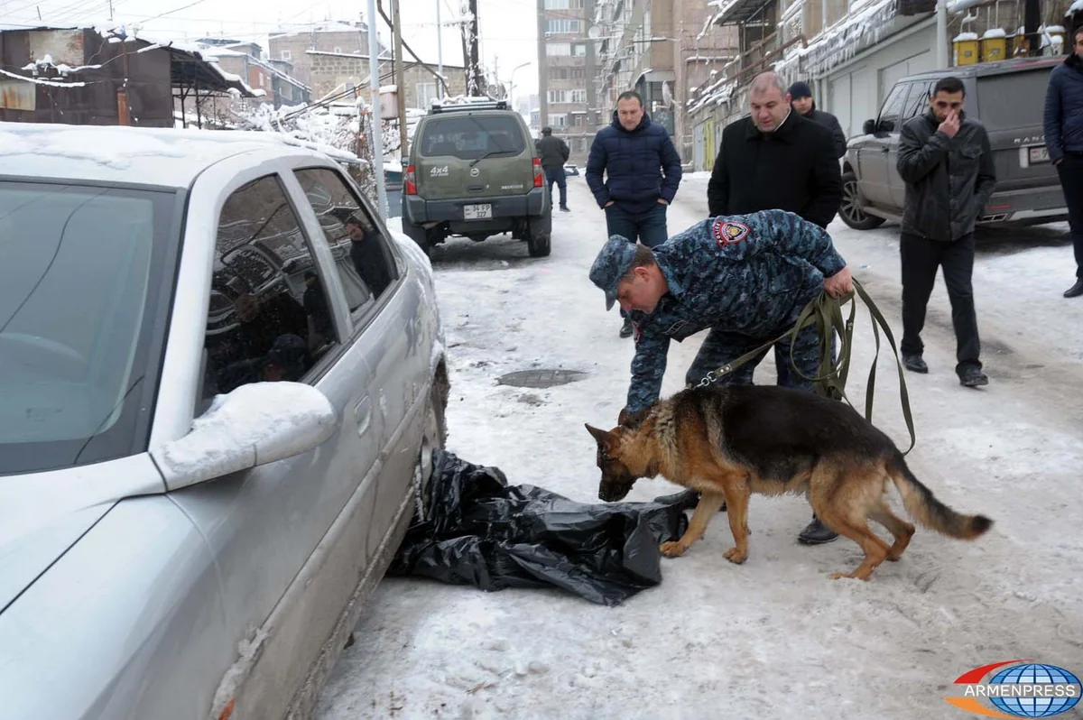 В центре Еревана взорван банкомат