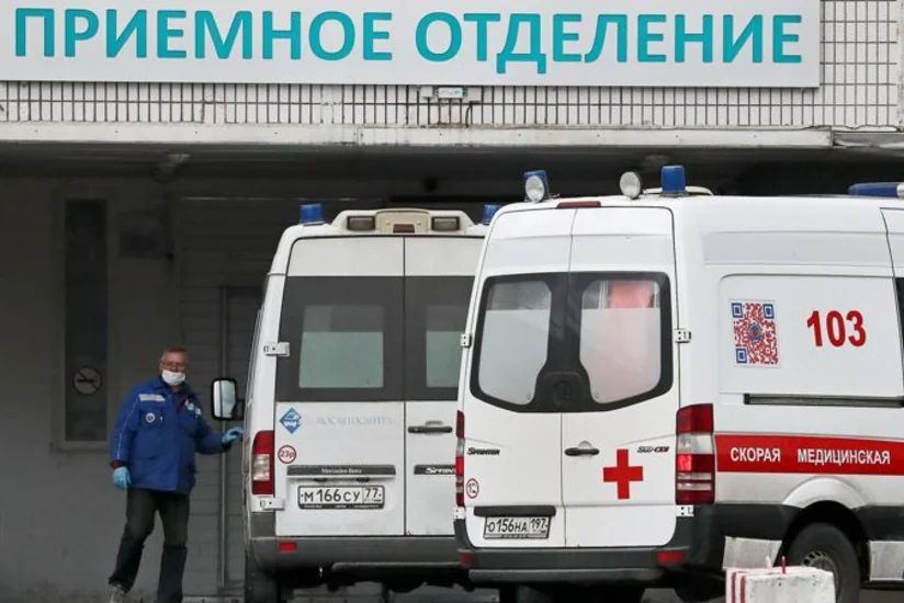 В России число умерших от коронавируса за сутки превысило 3 тыс.