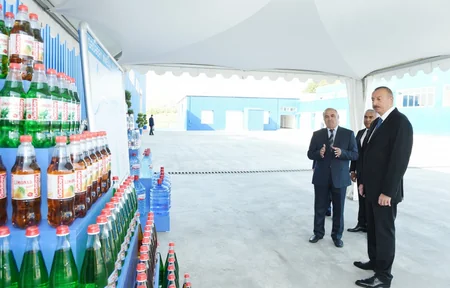 Prezident İlham Əliyev Gədəbəy limonad zavodunun açılışında iştirak edib - FOTO