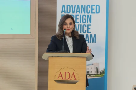 Gənc Diplomatlar üçün Xarici Siyasət Proqramının açılış mərasimi olub