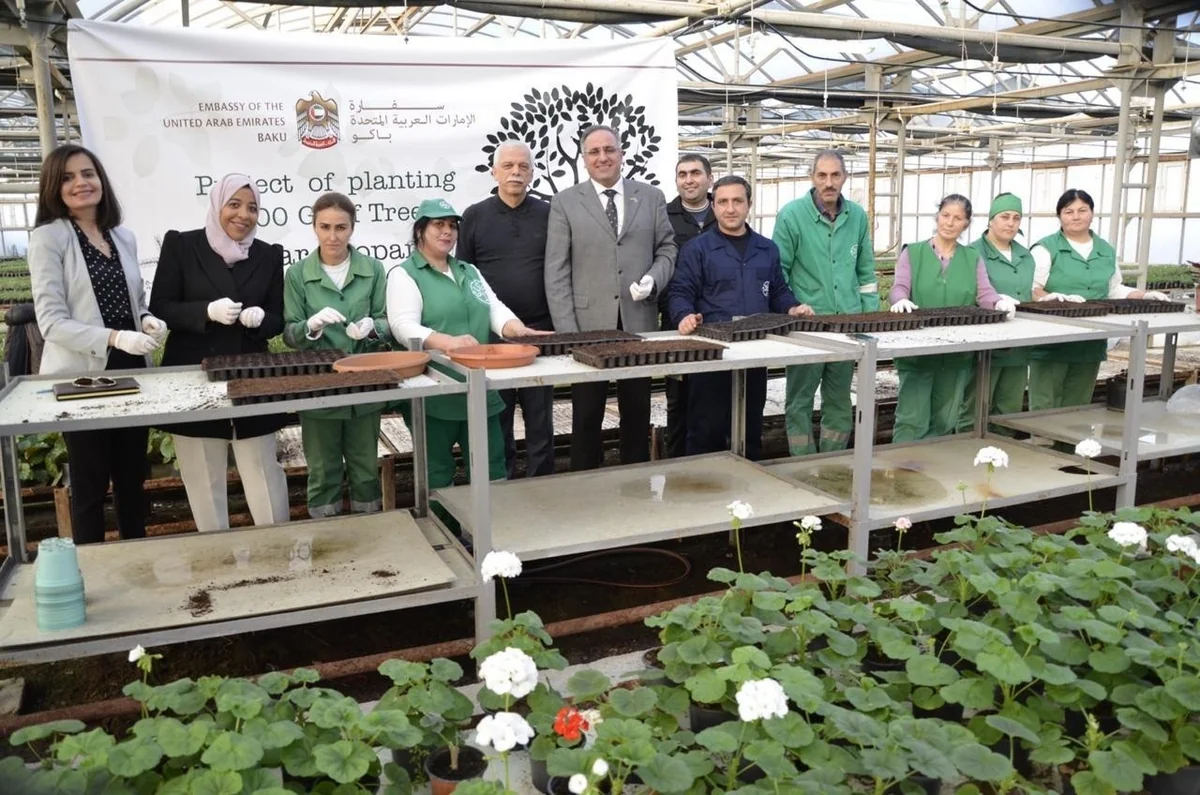 BƏƏ-nin Azərbaycandakı səfirliyi SOCAR Eko-Park ərazisində ağac əkir