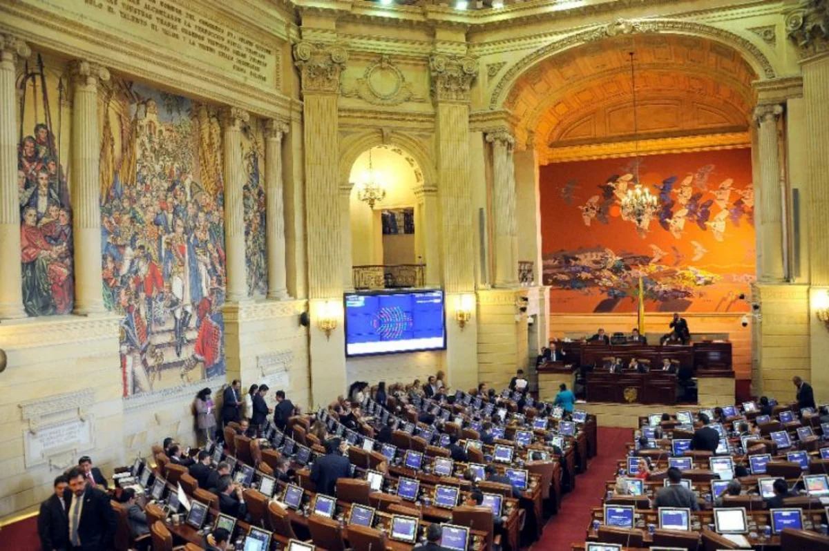 Parliament of Colombia awards Azerbaijani diplomat - VIDEO