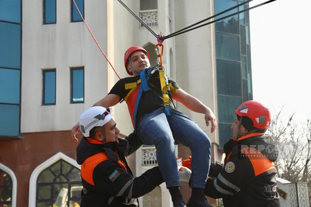 FHN hoteldə təlim keçirib