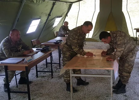 Azərbaycan Ordusunda döyüş atışlı intensiv taktiki təlimlər başlayıb