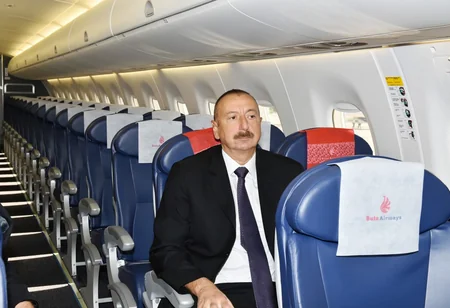 Prezident İlham Əliyev “Buta Airways” aviaşirkətinin Bakıya gətirilən ilk “Embraer 190” təyyarəsi ilə tanış olub
