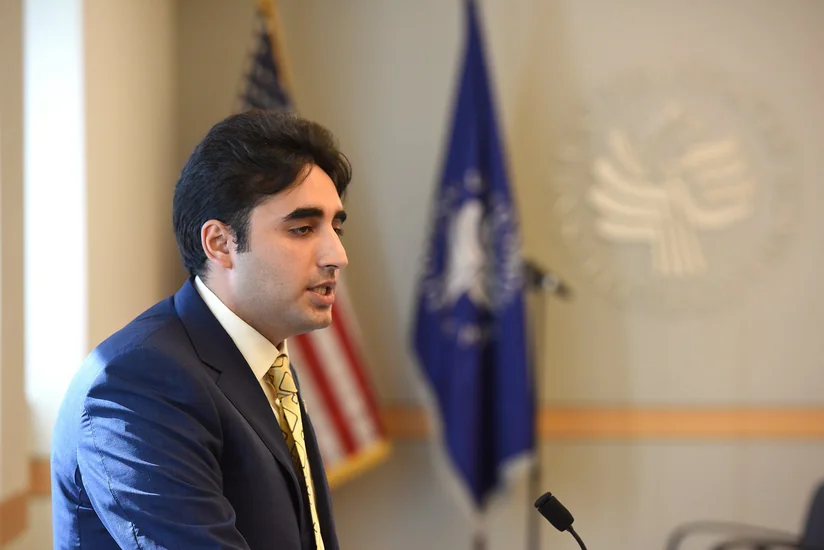 Pakistan XİN rəhbəri: Soyuq müharibənin təkrarlanmasını istəmirik