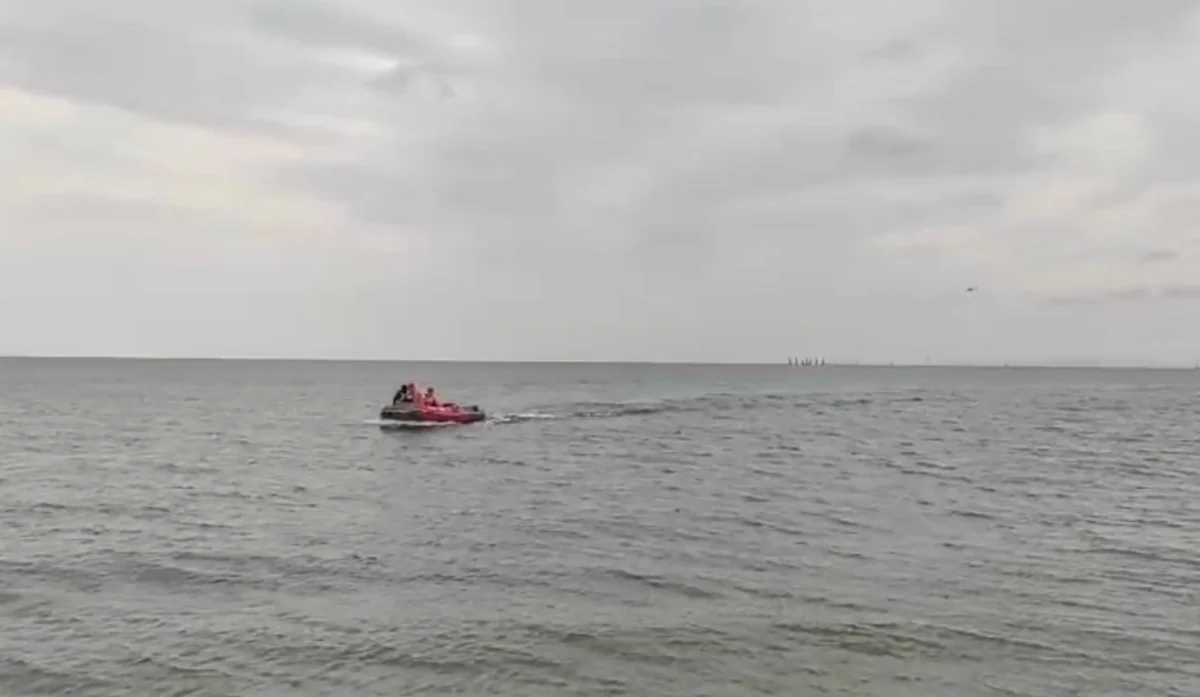 Bakıda dənizdə batan hər üç şəxsin cəsədi tapılıb - YENİLƏNİB