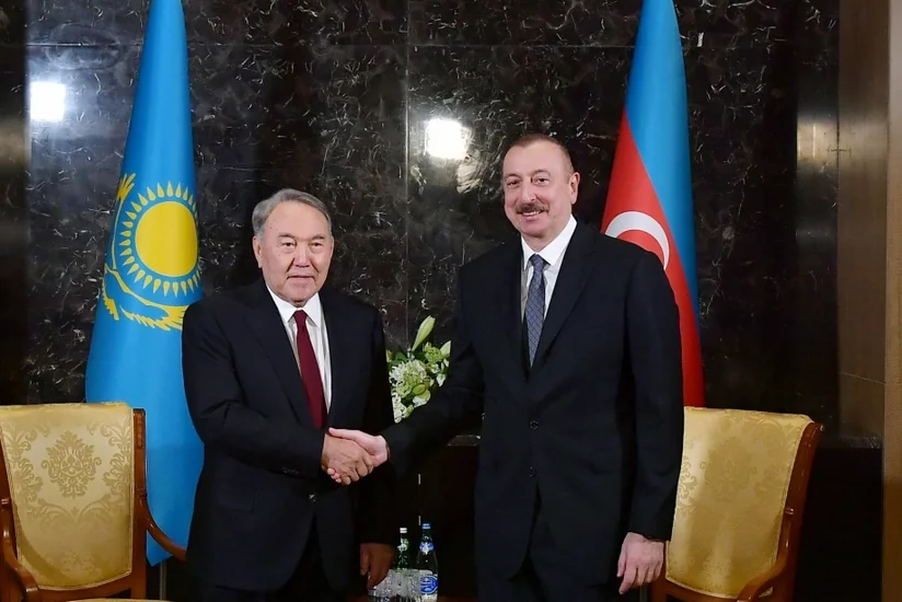 İlham Əliyev Nursultan Nazarbayevə telefonla zəng edib