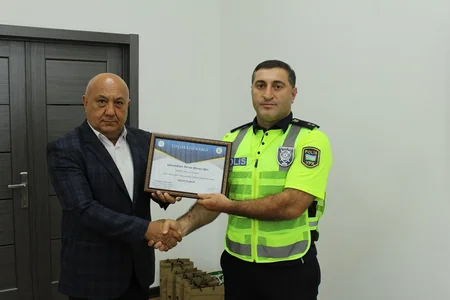 Narkoman sürücülərə qarşı mübarizədə fərqlənən yol polislərinə mükafat verilib