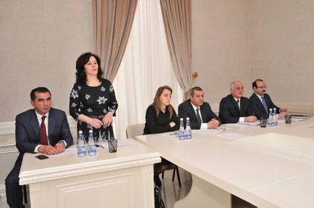 Əbülfəs Qarayev Xırdalanda vətəndaşlarla görüşüb