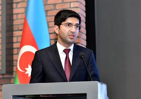 Fərid Qayıbov olimpiya idman komplekslərinin rəhbərləri ilə görüşüb