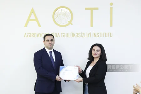 Jurnalistlər AQTİ-nin fəaliyyəti barədə məlumatlandırılıb
