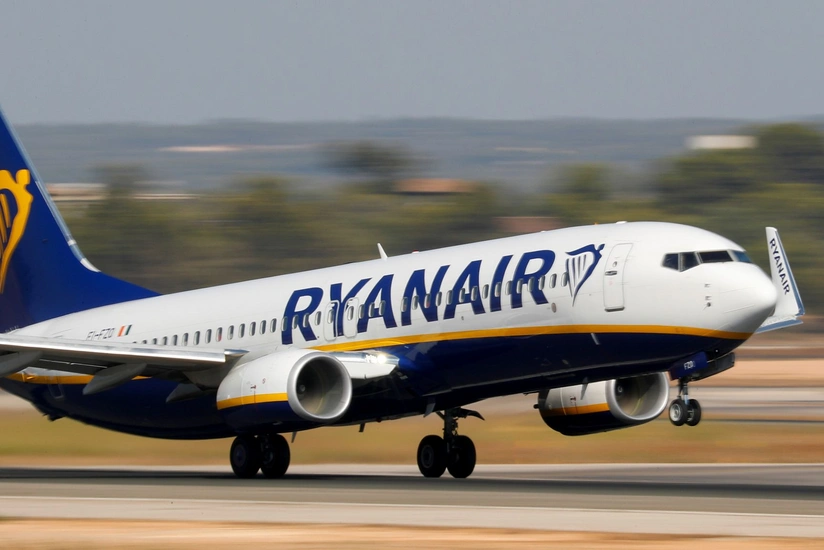 Europe’s biggest low-cost airline receives $1B in losses