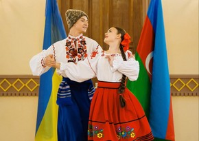 В Киеве прошло мероприятие в честь 85-летия выдающегося поэта, переводчика украинской литературы Аббаса Абдуллы 