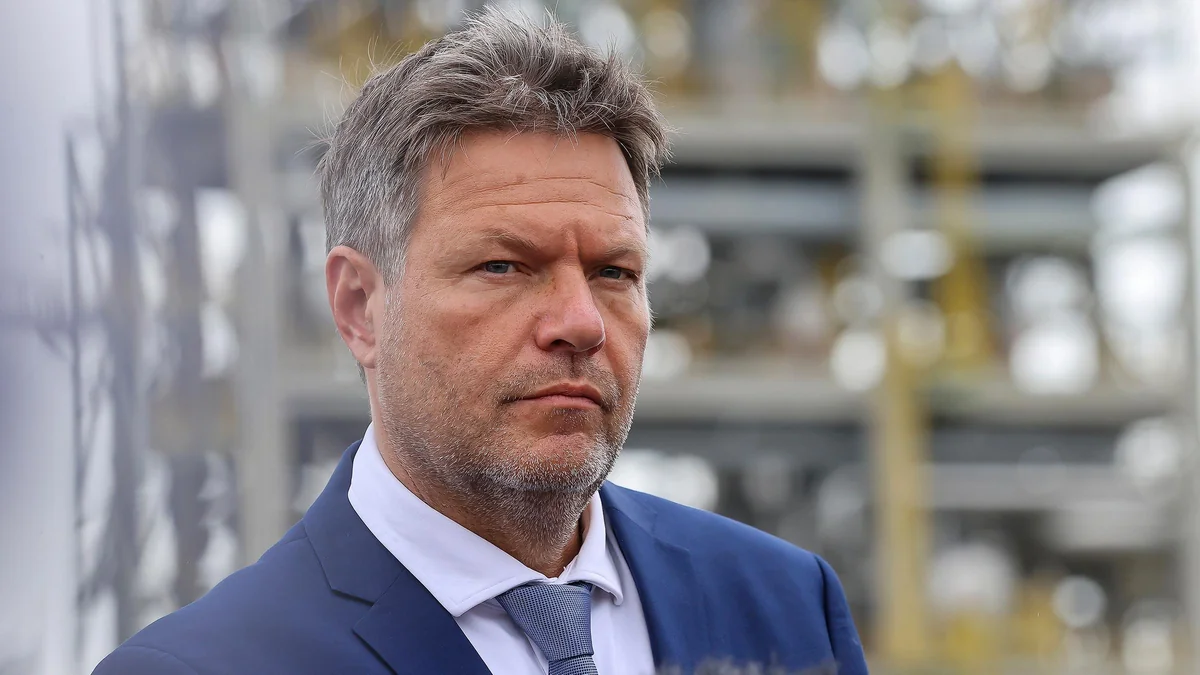 Глава Минэкономики ФРГ предложил ввести налог для сверхбогатых