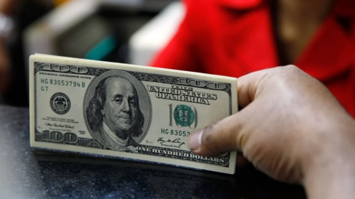 Proqnoz: ​Dollar sürətlə ucuzlaşacaq