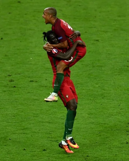 Portuqaliya millisi tarixində ilk dəfə Avropa çempionu olub - YENİLƏNİB2 - VİDEO