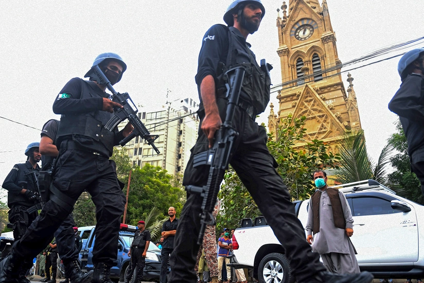 28 injured during clash between armed groups in Iran