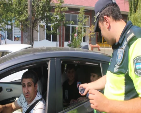 Qaxda polis sürücülərin iş və istirahət rejiminə nəzarəti gücləndirib