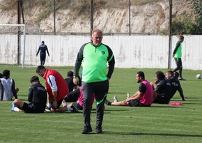Robert Prosineçki Şimali Makedoniya yığmasında işləyə bilər