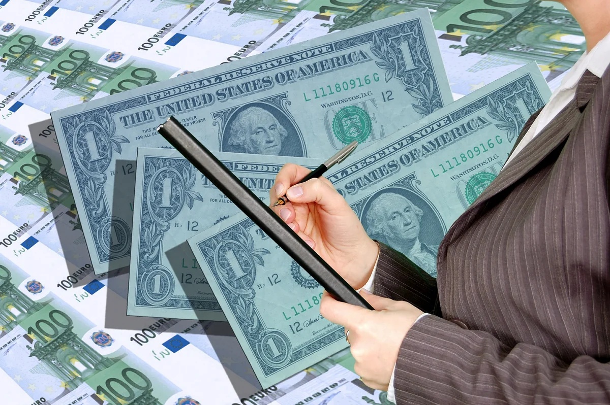 Central Bank keeps stable USD exchange rate for Monday