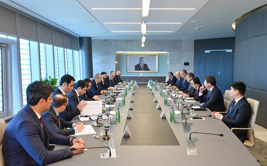  Azərbaycanla Özbəkistan arasında investisiya layihələri müzakirə olunub 