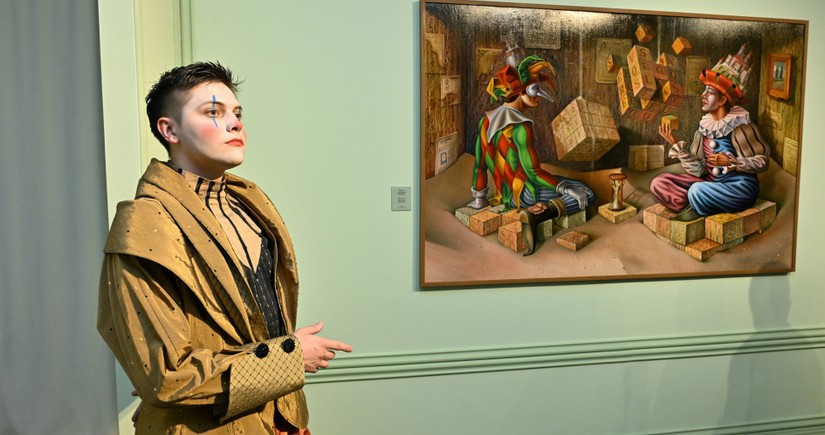 Heydar Aliyev Center hosts Brazilian artist`s exhibition Reflection of Eternity 