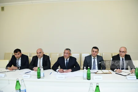 “Qaçqınkom” və Dünya Bankı qrant sazişi imzalayıb, layihəyə 2500 nəfər cəlb olunacaq
