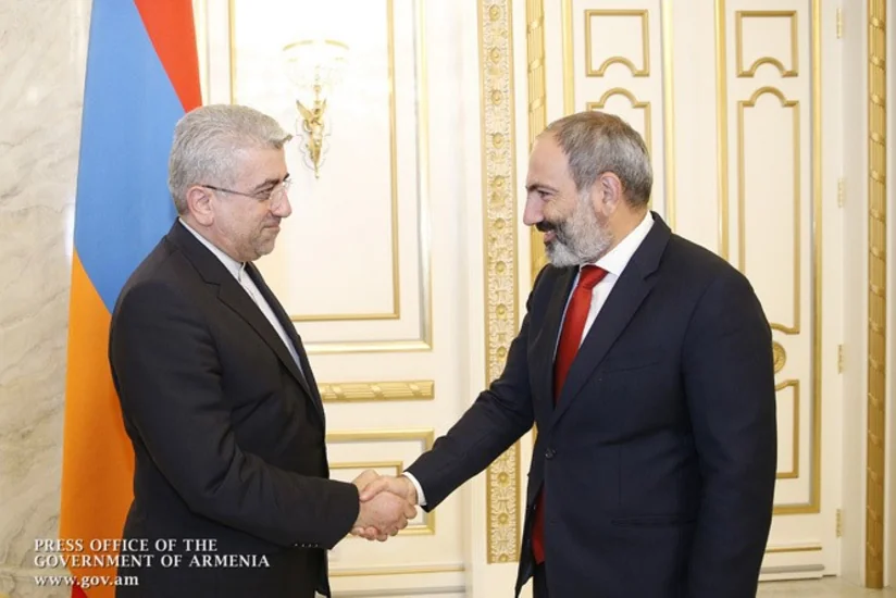 Министр энергетики Ирана передал Пашиняну приглашение Хасана Роухани